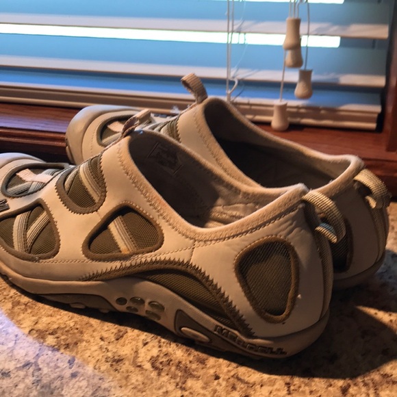 Merrell Slip Ons - Picture 3 of 4